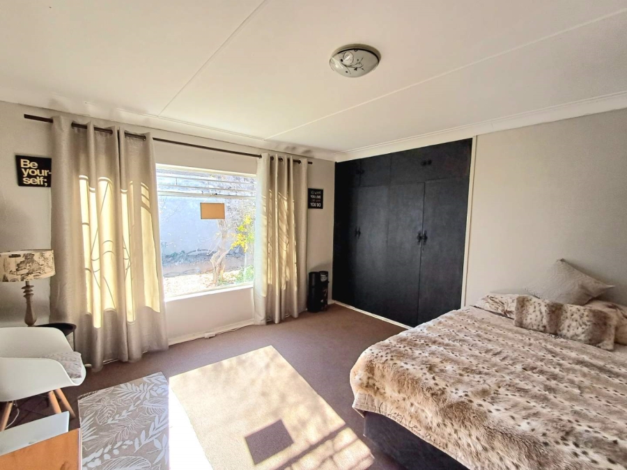 4 Bedroom Property for Sale in Dan Pienaar Free State